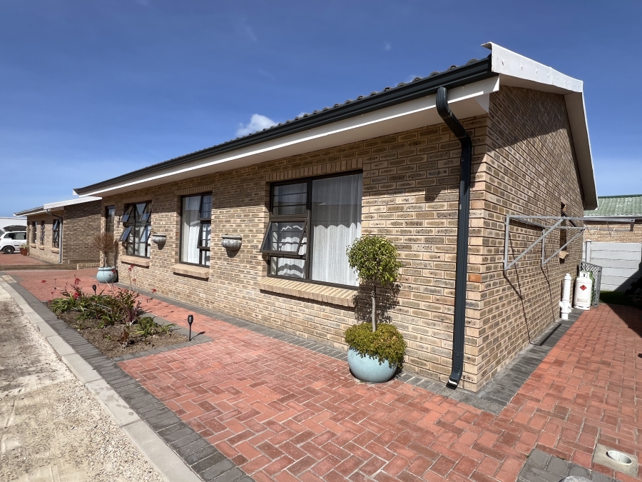 3 Bedroom Property for Sale in Jeffreys Bay Central Eastern Cape